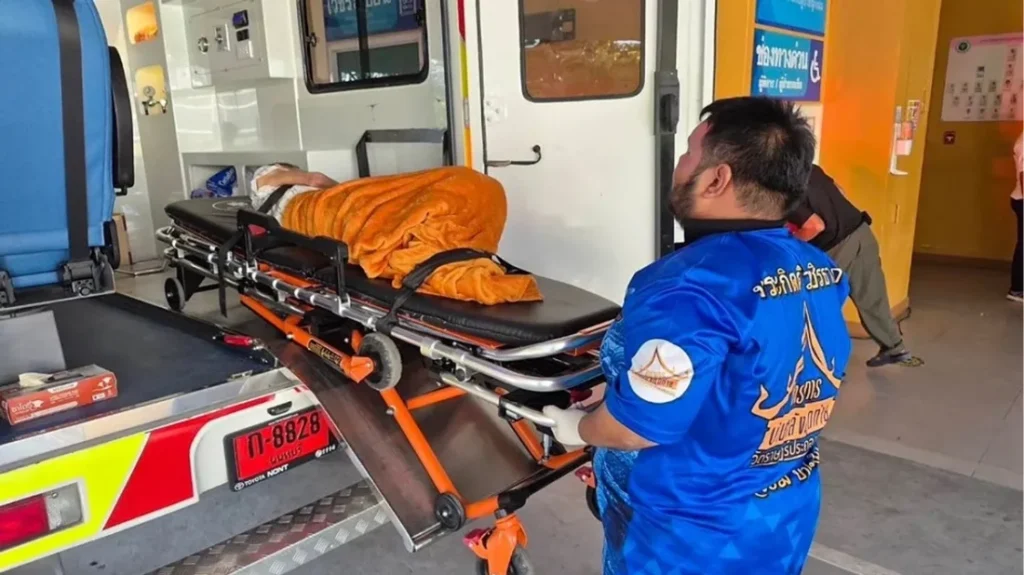 মন্দিরে দাহ করার সময় কফিনে নড়ে উঠলেন থাই নারী, জীবিত উদ্ধার