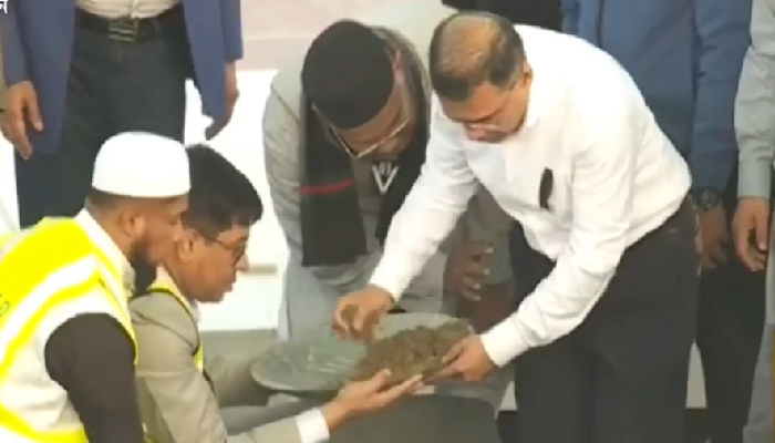 রাষ্ট্রীয় মর্যাদায় খালেদা জিয়ার দাফন সম্পন্ন