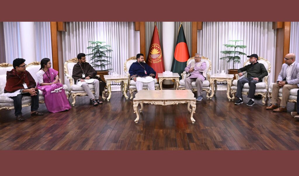 প্রধান উপদেষ্টার সঙ্গে এনসিপির প্রতিনিধিদলের বৈঠক