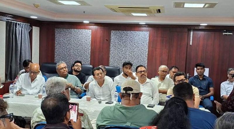 বাংলাদেশি শিল্পীদের সঙ্গে কাজে আপত্তি কলকাতার টেকনিশিয়ানদের