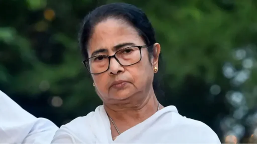 এবার মমতার কাছ থেকে সরে গেলেন মুসলিম বিধায়করাও