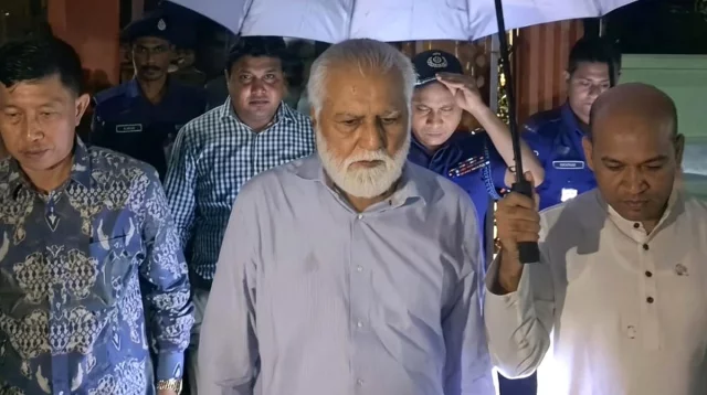 রাঙ্গামাটির বন্যাদুর্গতদের যত দিন প্রয়োজন তত দিন ত্রাণ দেওয়া হবে: ত্রাণ প্রতিমন্ত্রী