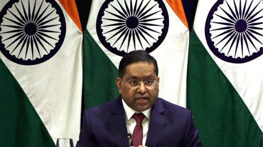 শেখ হাসিনাকে ফেরত পাঠানোর অনুরোধ পর্যালোচনা করছে ভারত : জয়সওয়াল