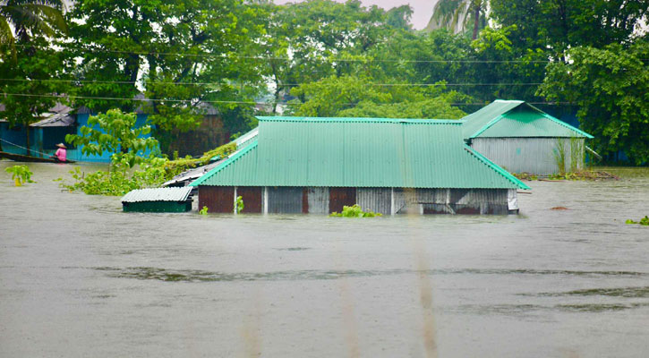 তিন জেলায় বন্যার শঙ্কা